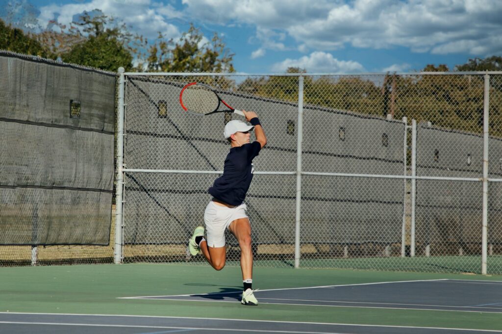 Man playing tennis